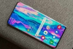 OLED Panels By Samsung for iPhone, OLED Panels By Samsung breaking, google and iphones to feature oled panels by samsung, Google pixel