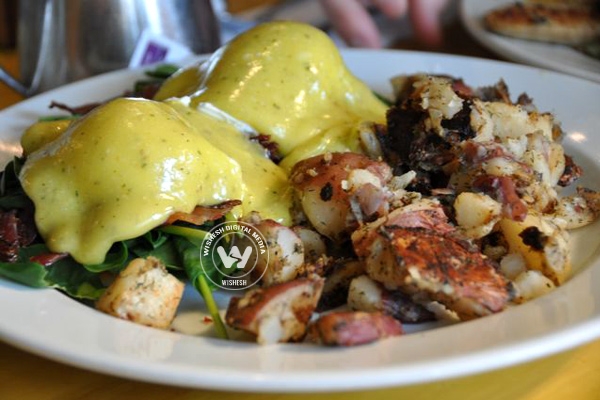 Weekend breakfast at Bongo Room