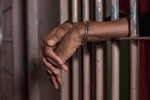 Pakistan, MEA, india pakistan exchange lists of prisoners, Kot lakhpat jail